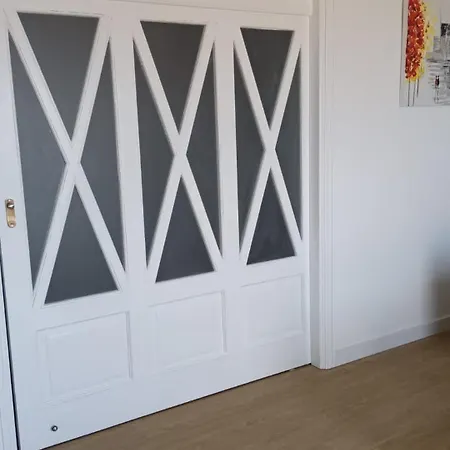 Exklusives Attic Mit Atemberaubendem Meerblick 公寓